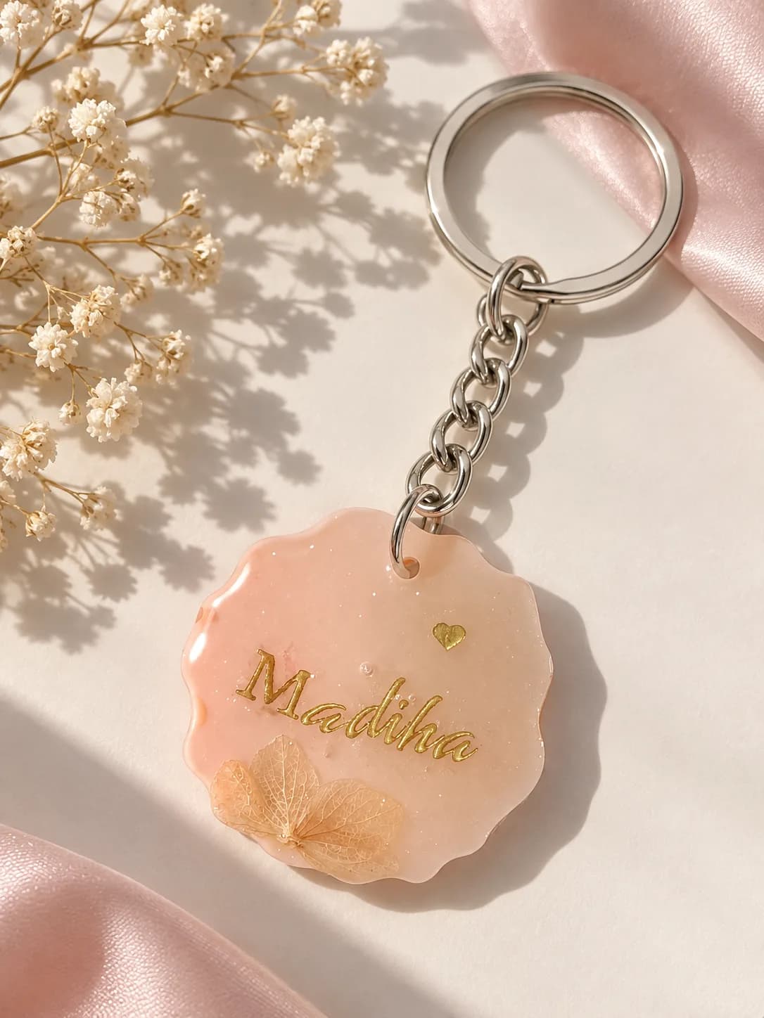Personalised-Floral Resin Keychain